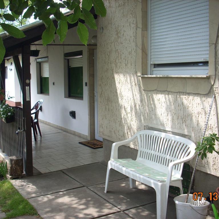Kelemen Apartmanok Abádszalók エクステリア 写真