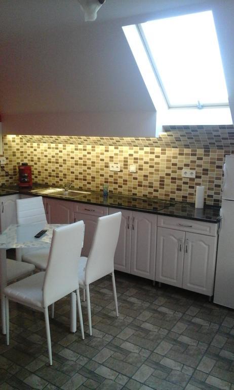 Kelemen Apartmanok Abádszalók エクステリア 写真