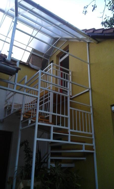 Kelemen Apartmanok Abádszalók エクステリア 写真