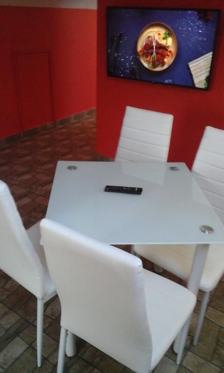 Kelemen Apartmanok Abádszalók エクステリア 写真